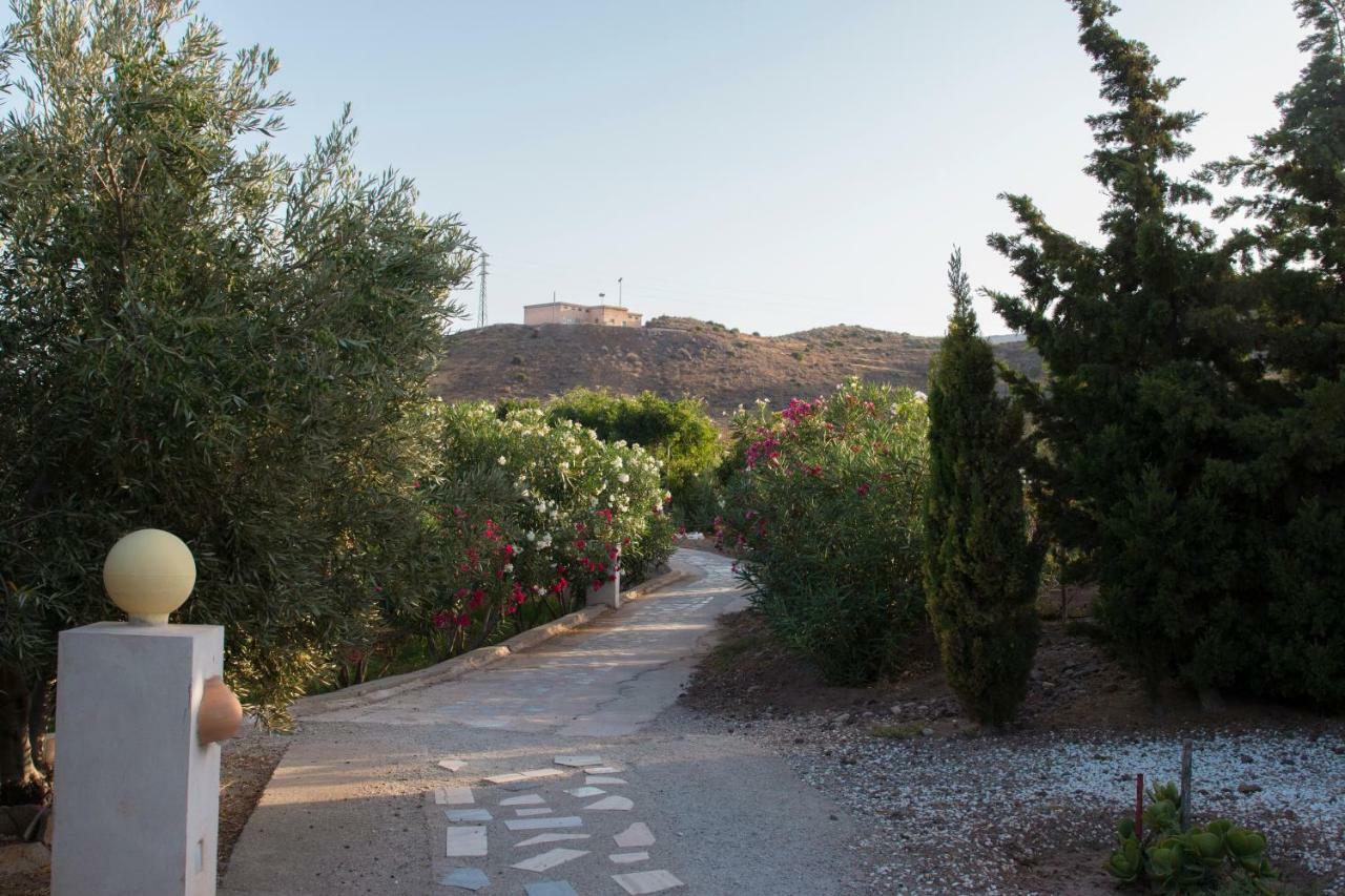 אל פוזו דה לוס פריילס Casas Rurales Cortijo Torreblanca Parque Cabo De Gata מראה חיצוני תמונה